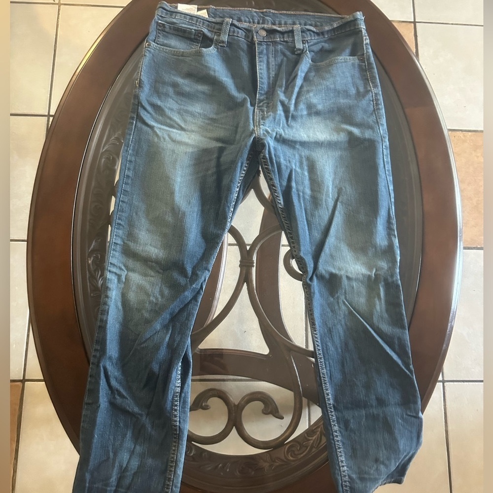 Levi jeans